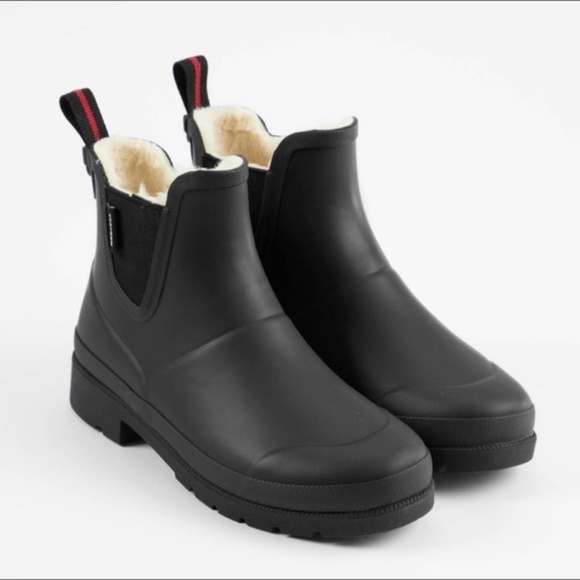 NEW Tretorn Chelsea Rain Boots BLACK ANKLE BOOTIE FAUX FUR LINED WATERPROOF NIB - Picture 4 of 5